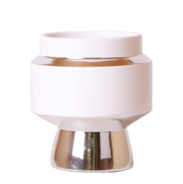 Le chic bloempot witte keramieken sierpot met zilveren details 9 cm